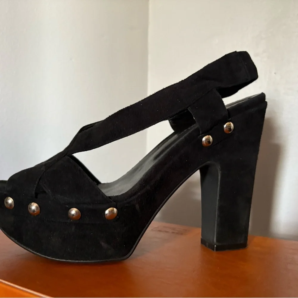 Stephane Kelian Black Platform Sandals with Metallic Accents - Picture 6 of 12